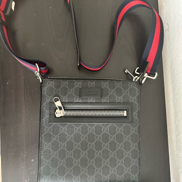 Like new only worn a couple times - Picture 1 of 6